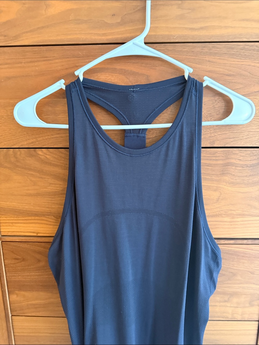 Lululemon Racerback Tank Top Size  8| Navy Blue | Workout Athleisure - Picture 4 of 11
